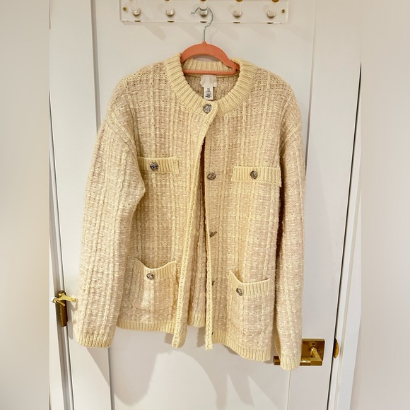 H&M cardigan. Never worn. - Picture 1 of 4